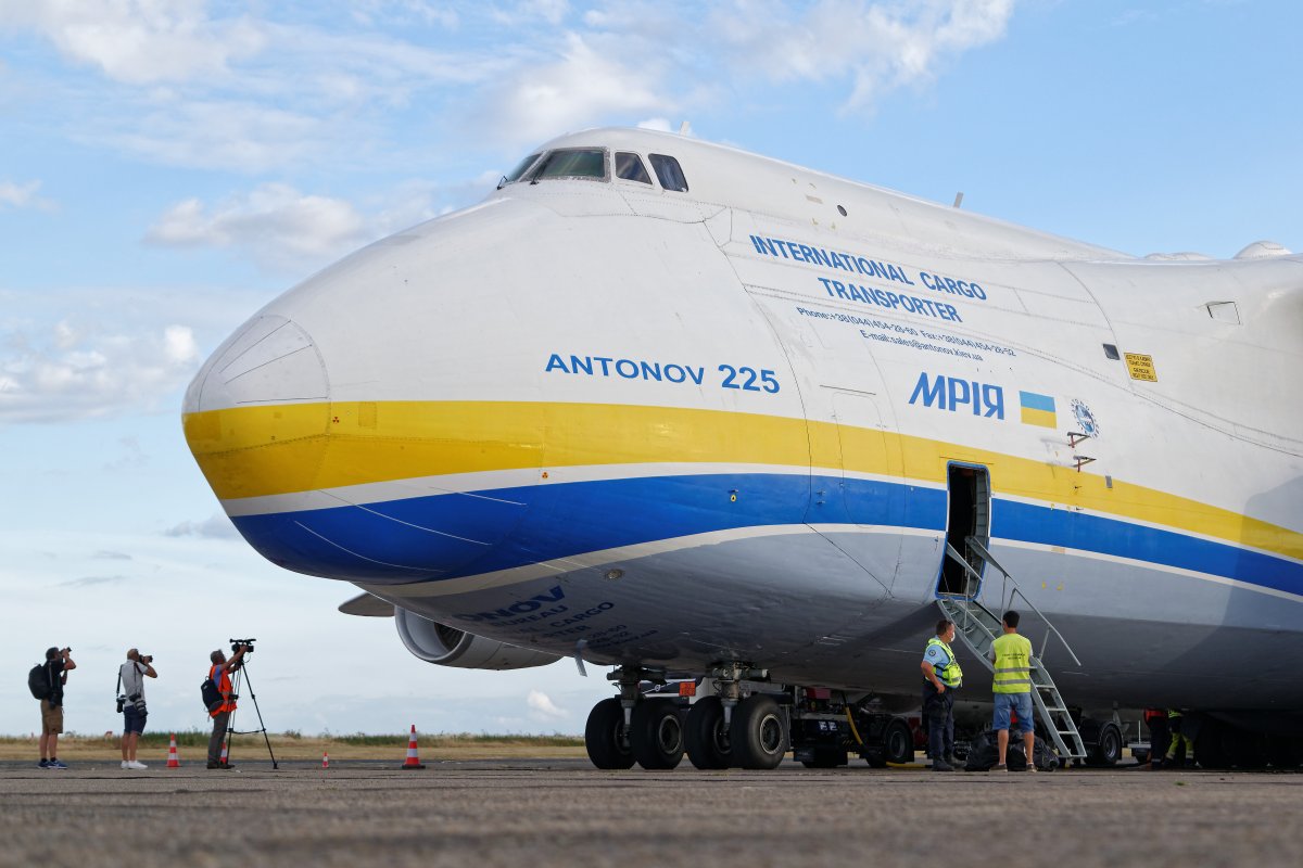 Ан-225 „Мрия“: украинският гигант, създаден да носи космическа совалка