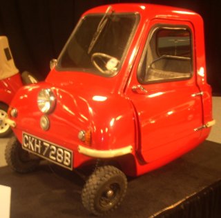 Peel P50: микроскопичният автомобил без...