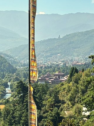 Бутан: страната, която въведе телевизият...